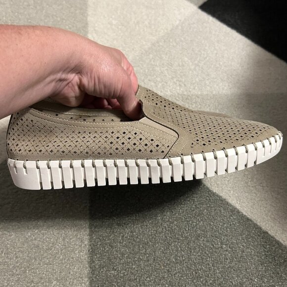 Skechers ⭐️EUC⭐️ Sepulveda BLVD-a La Mode Slip-on Sneakers Women's Size 10 - Picture 2 of 11